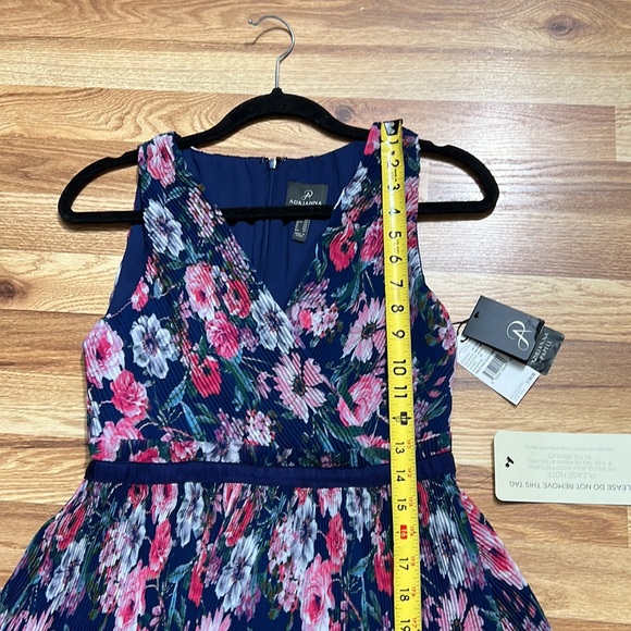 Adrianna Papell floral pleated tiered layers midi dress size 6P - Picture 6 of 16